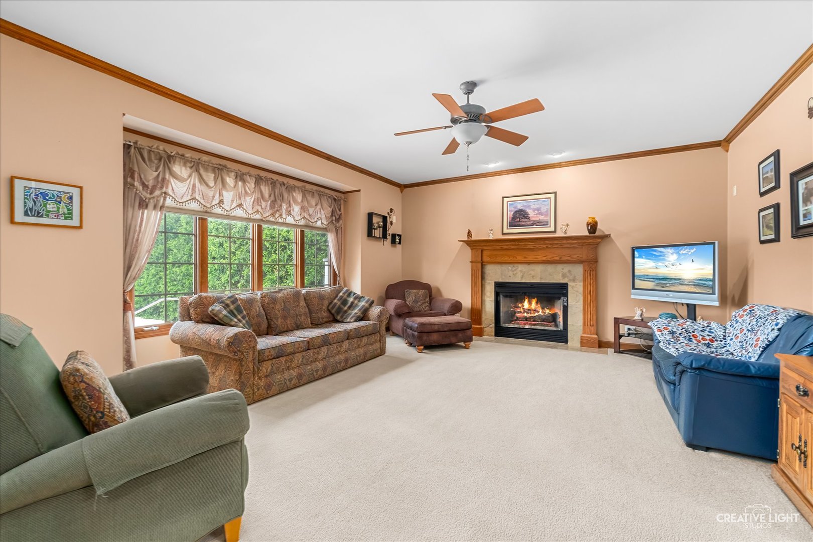 614 Pine Street, Sugar Grove, IL 60554