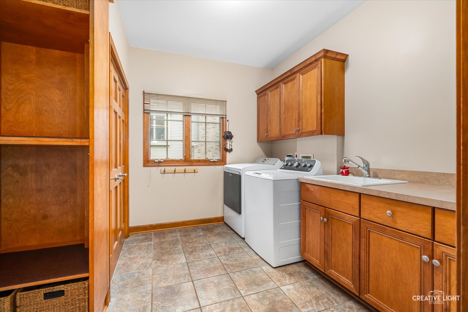 614 Pine Street, Sugar Grove, IL 60554