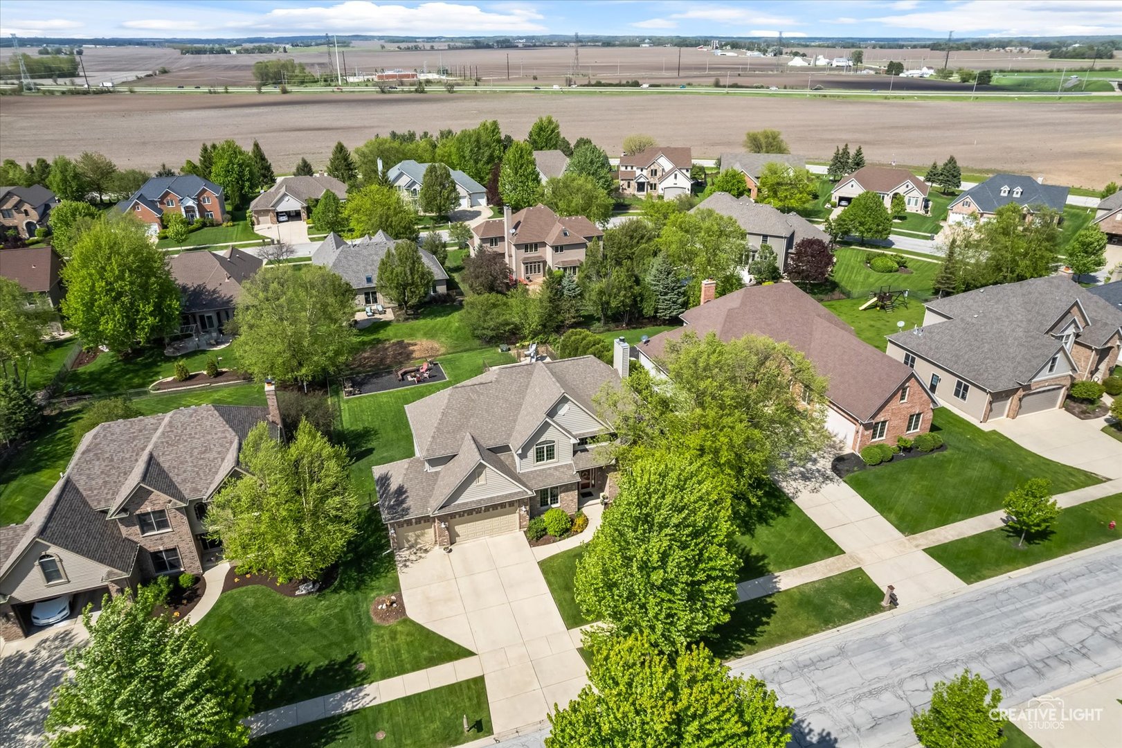 614 Pine Street, Sugar Grove, IL 60554