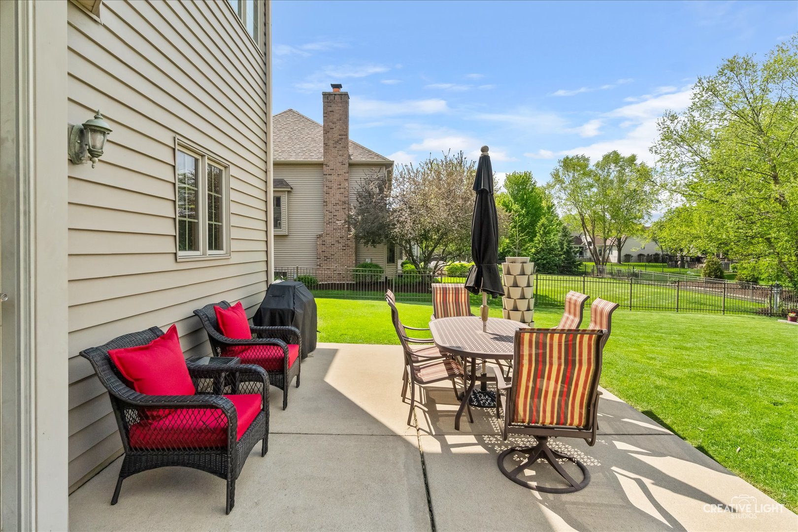 614 Pine Street, Sugar Grove, IL 60554