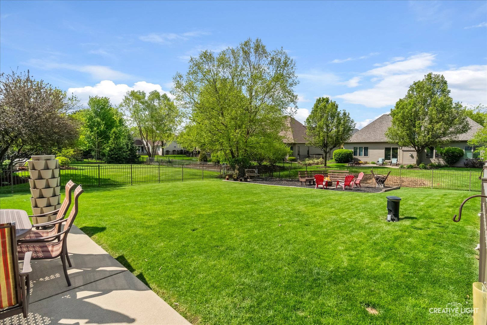 614 Pine Street, Sugar Grove, IL 60554