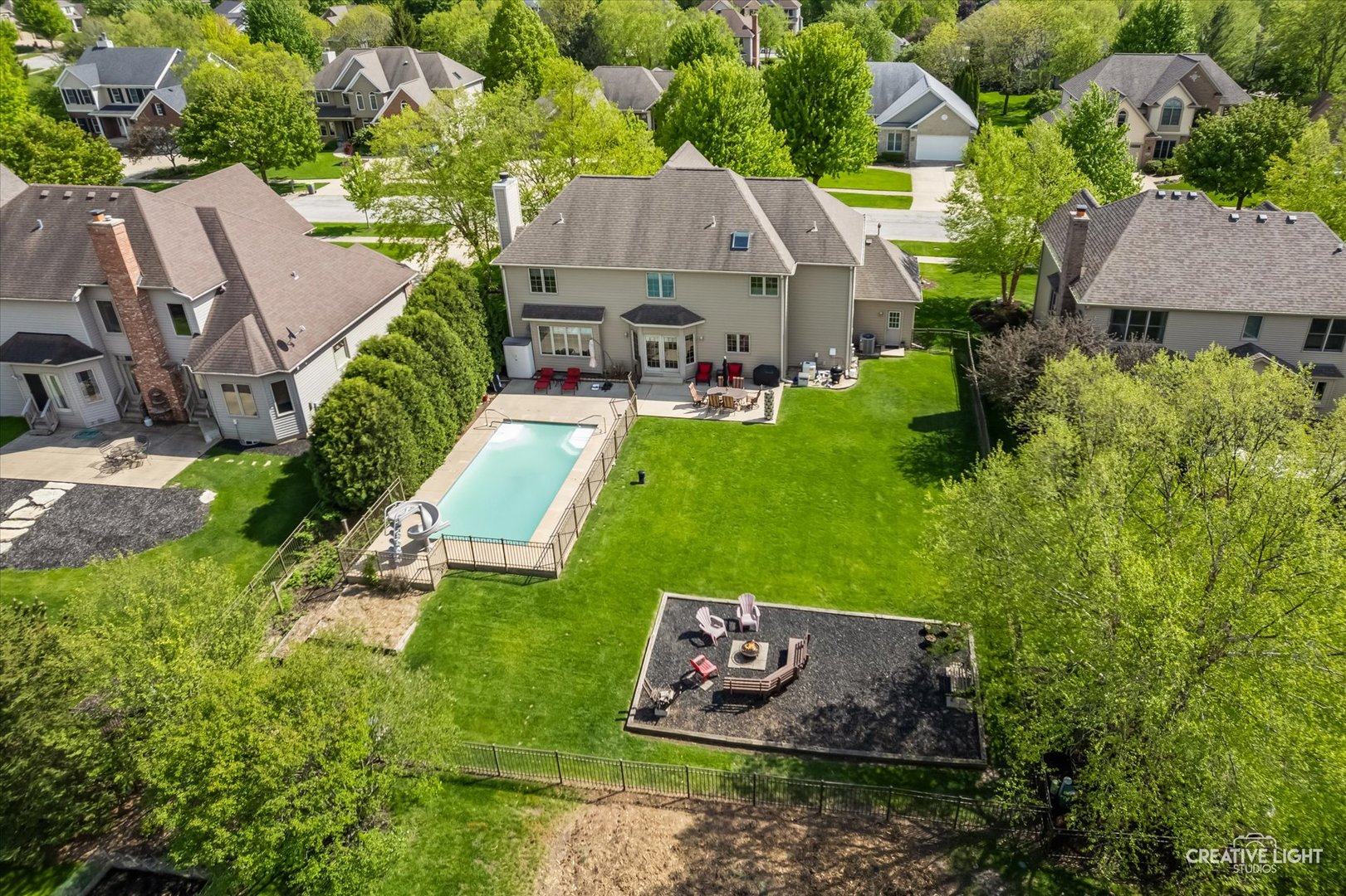 614 Pine Street, Sugar Grove, IL 60554