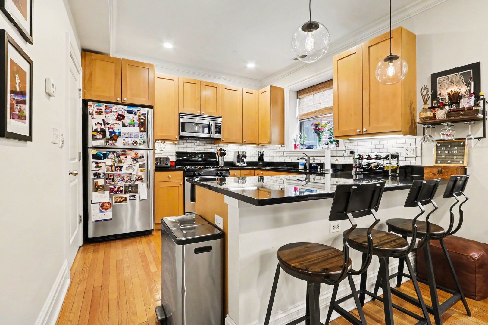 918 W Schubert Avenue #1, Chicago, IL 60614