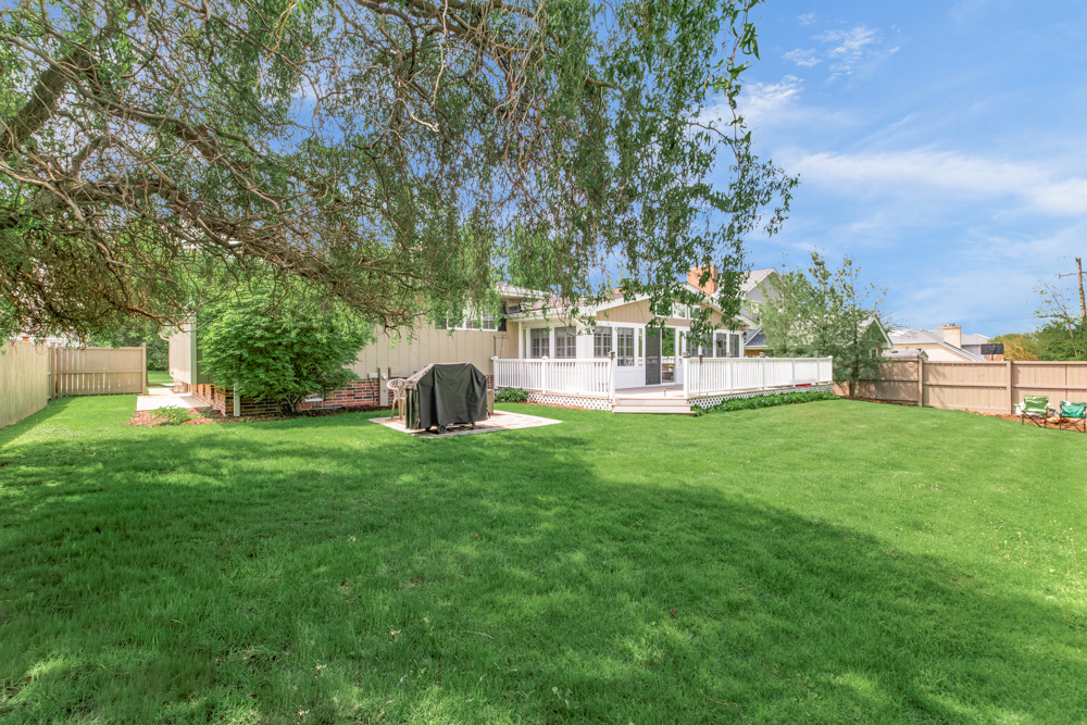 8144 ELIZABETH Avenue, Orland Park, IL 60462