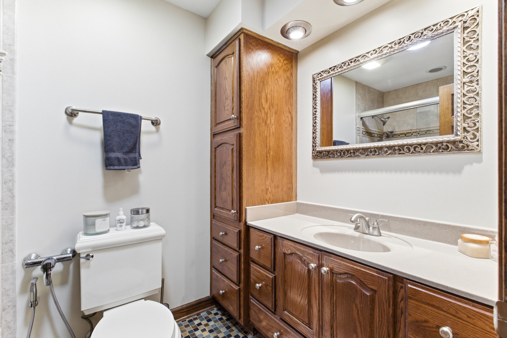 8144 ELIZABETH Avenue, Orland Park, IL 60462