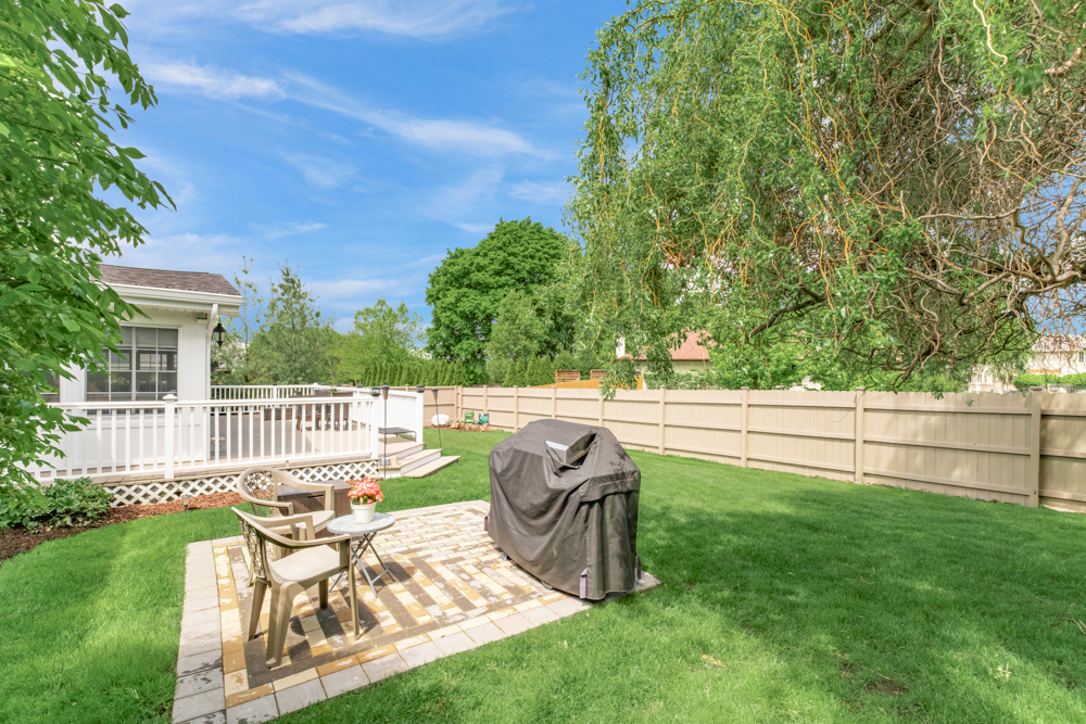 8144 ELIZABETH Avenue, Orland Park, IL 60462