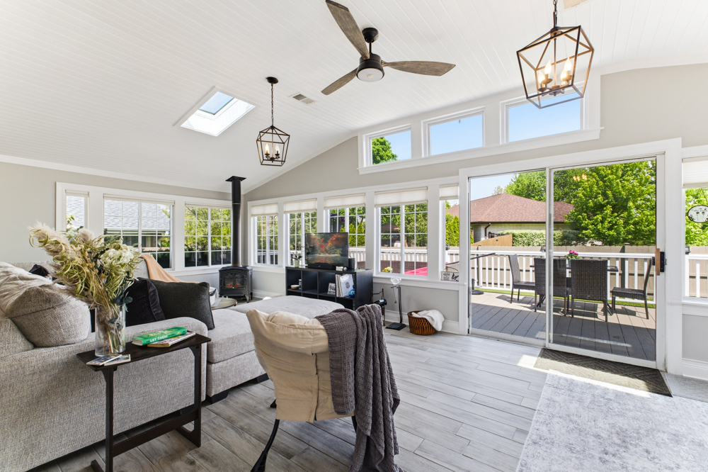 8144 ELIZABETH Avenue, Orland Park, IL 60462