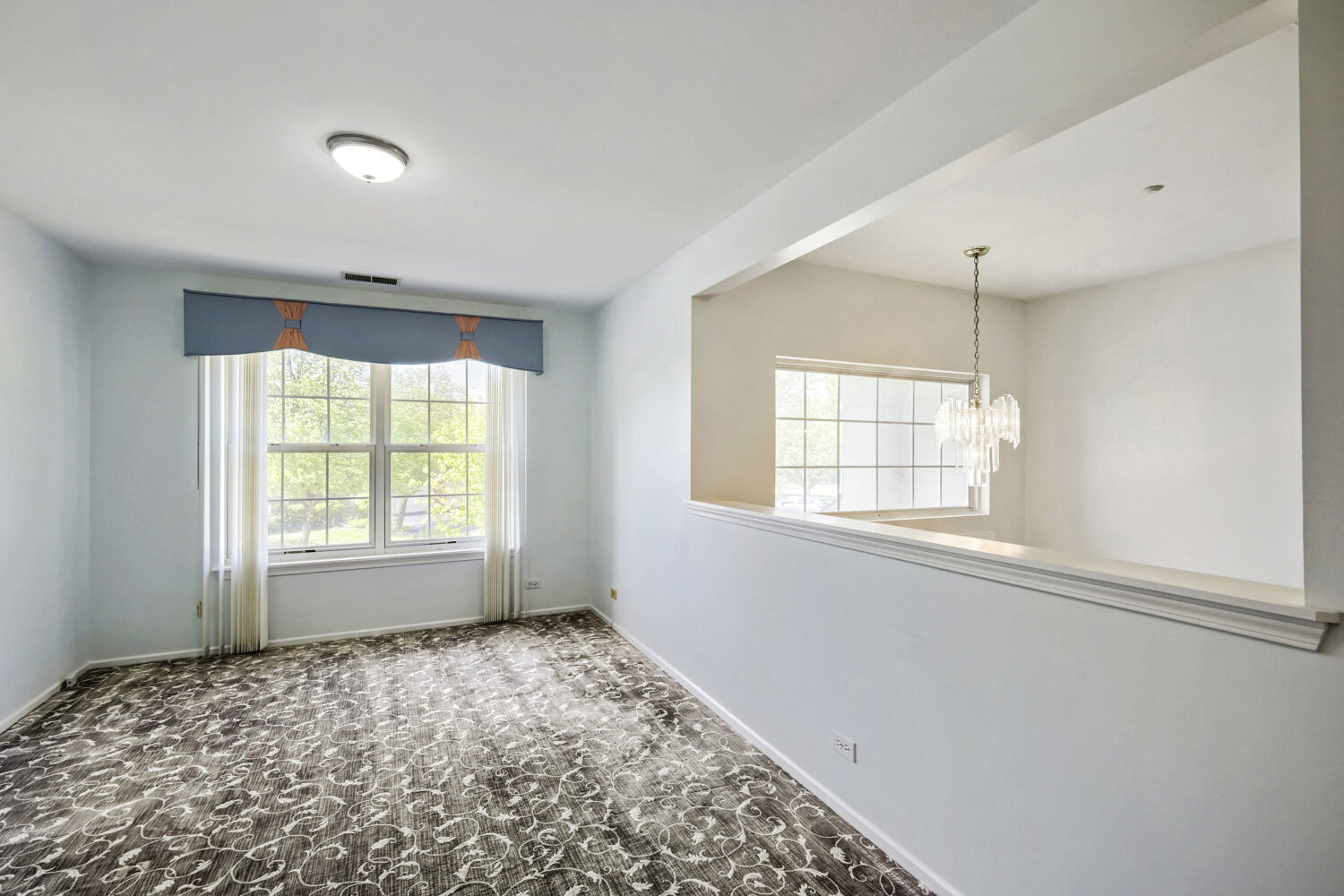 1619 Camberley Court #2, Bartlett, IL 60103