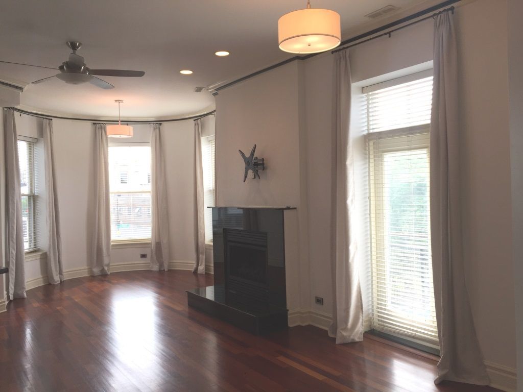 36 S Ashland Avenue #303, Chicago, IL 60607