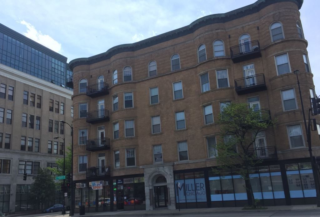 36 S Ashland Avenue #303, Chicago, IL 60607
