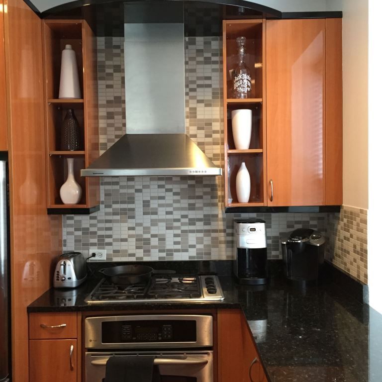 36 S Ashland Avenue #303, Chicago, IL 60607