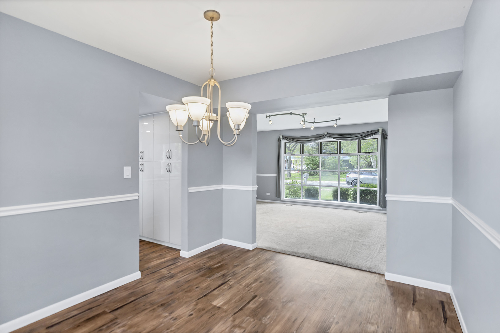 745 Quincy Drive, Roselle, IL 60172