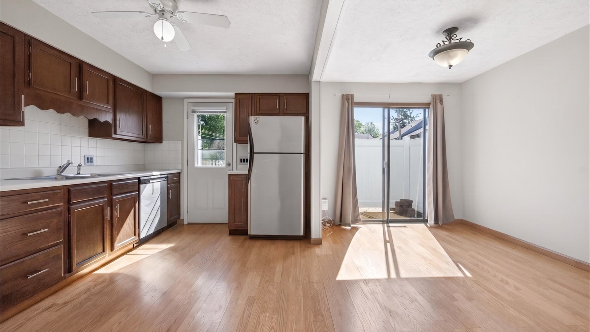 1108 E Jefferson Street #7, Bloomington, IL 61701