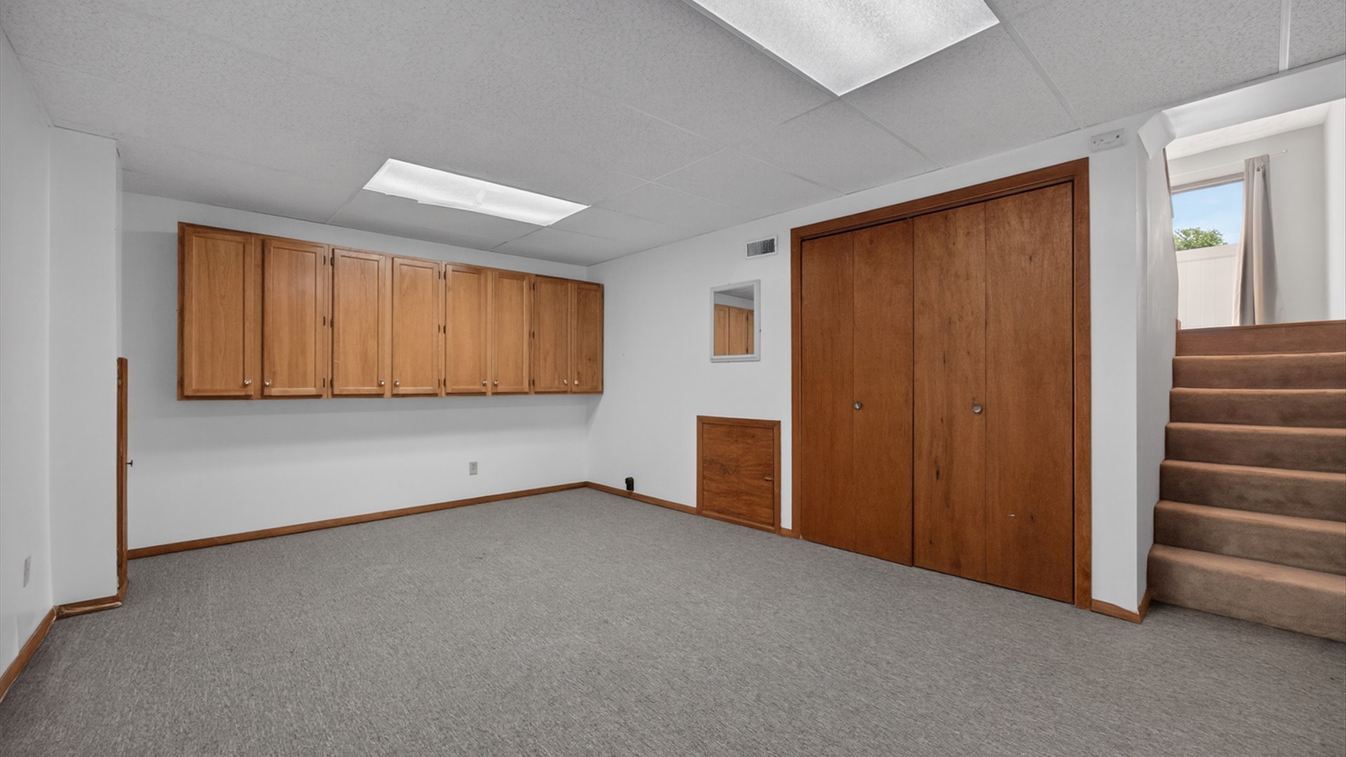 1108 E Jefferson Street #7, Bloomington, IL 61701