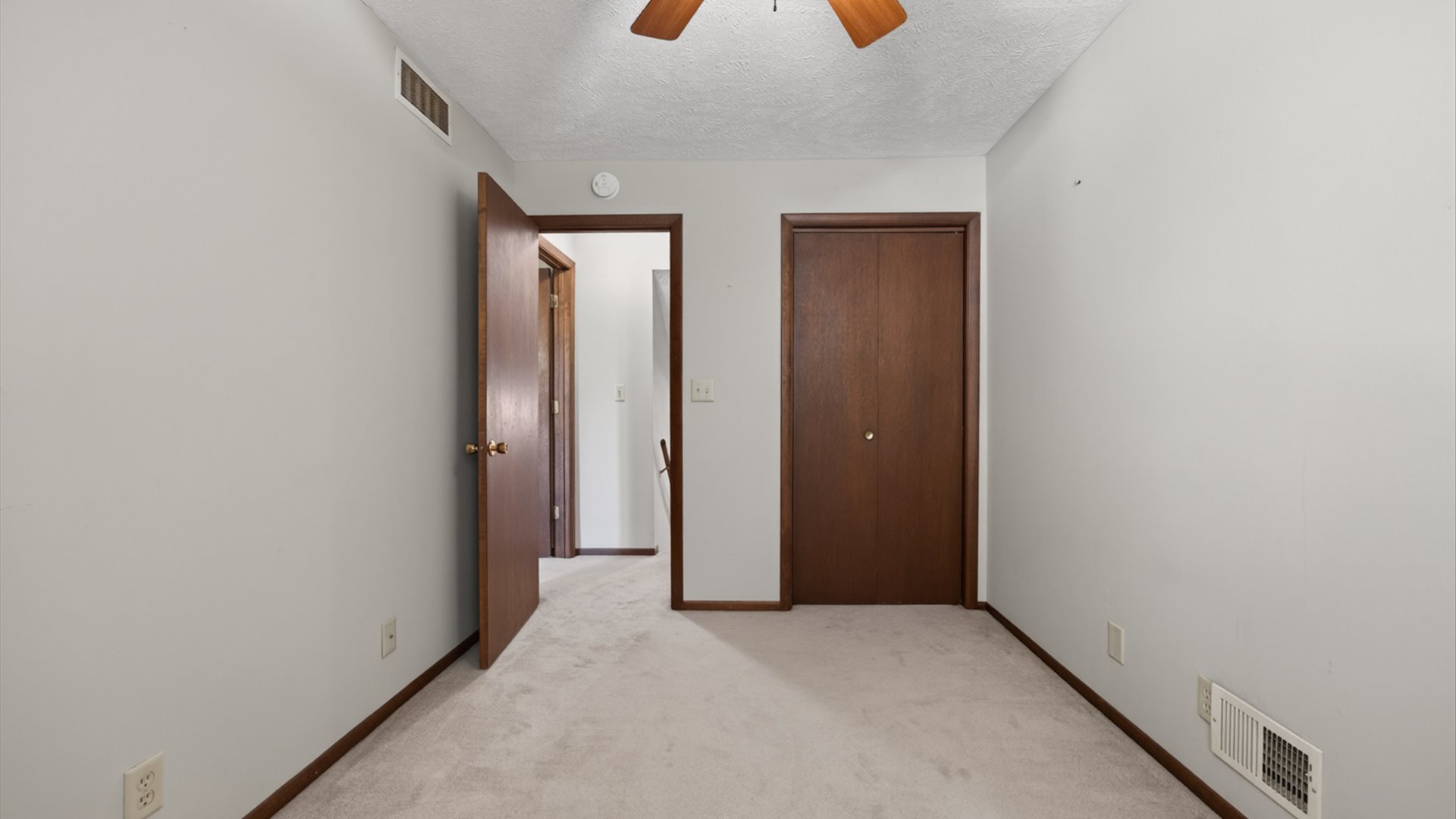 1108 E Jefferson Street #7, Bloomington, IL 61701