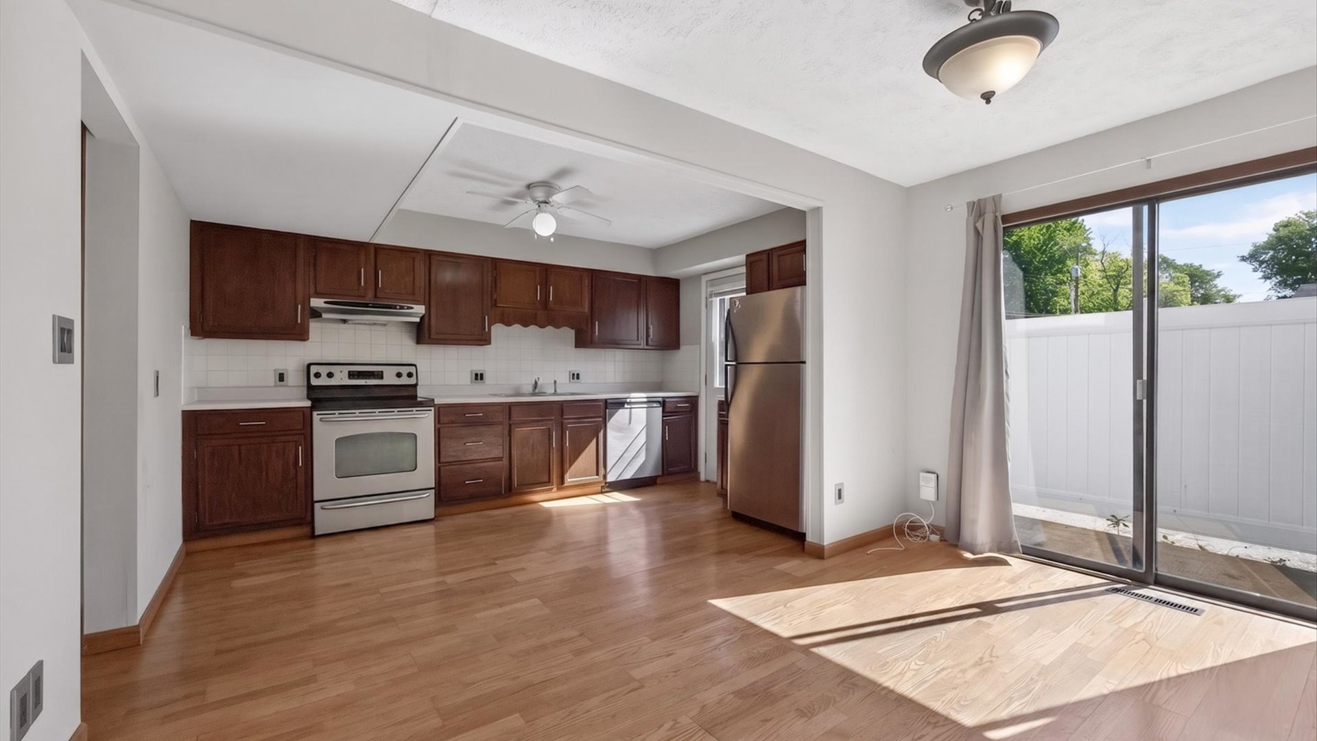 1108 E Jefferson Street #7, Bloomington, IL 61701