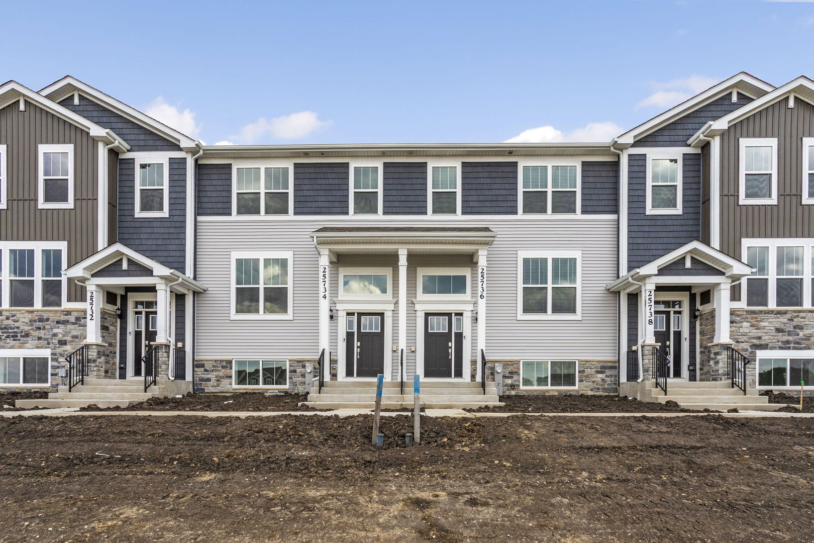 25736 W Yorkshire Drive, Plainfield, IL 60544