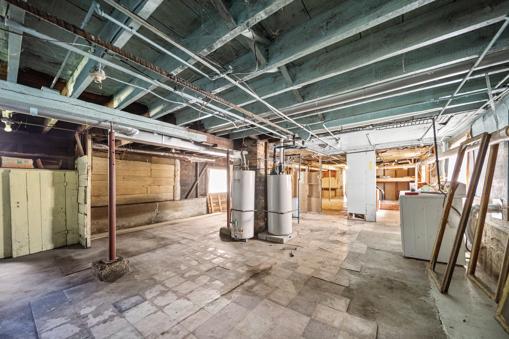 10441 S Avenue H Avenue, Chicago, IL 60617