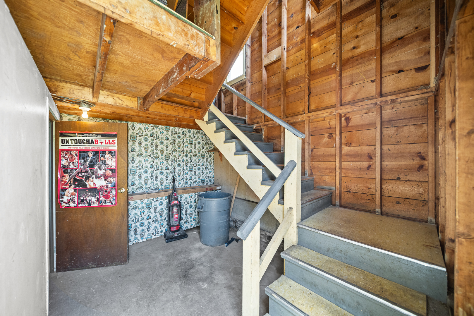 10441 S Avenue H Avenue, Chicago, IL 60617