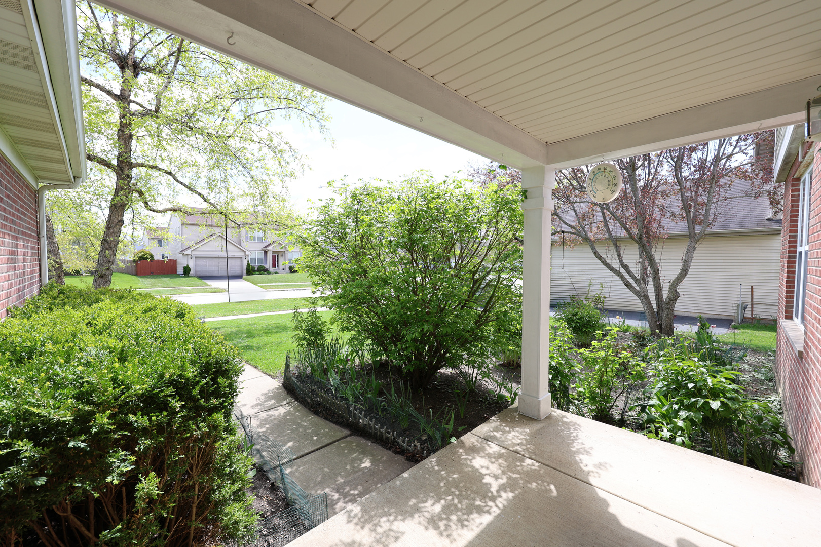 34156 N RED TOP Lane, Round Lake, IL 60073