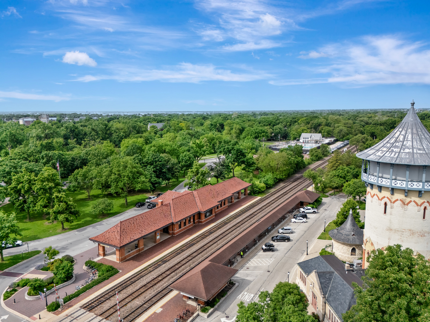 112 Lincoln Avenue #G, Riverside, IL 60546