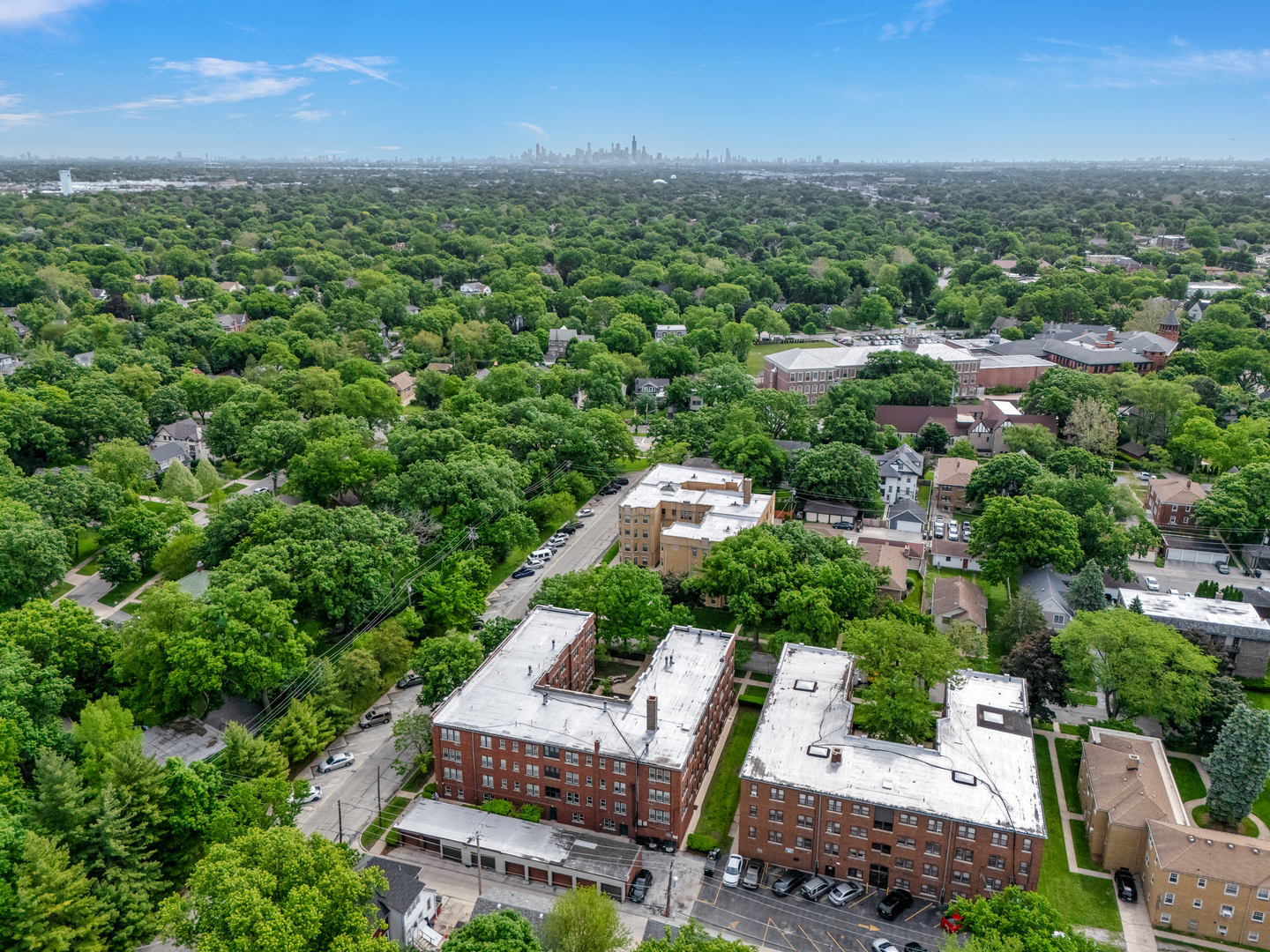 112 Lincoln Avenue #G, Riverside, IL 60546