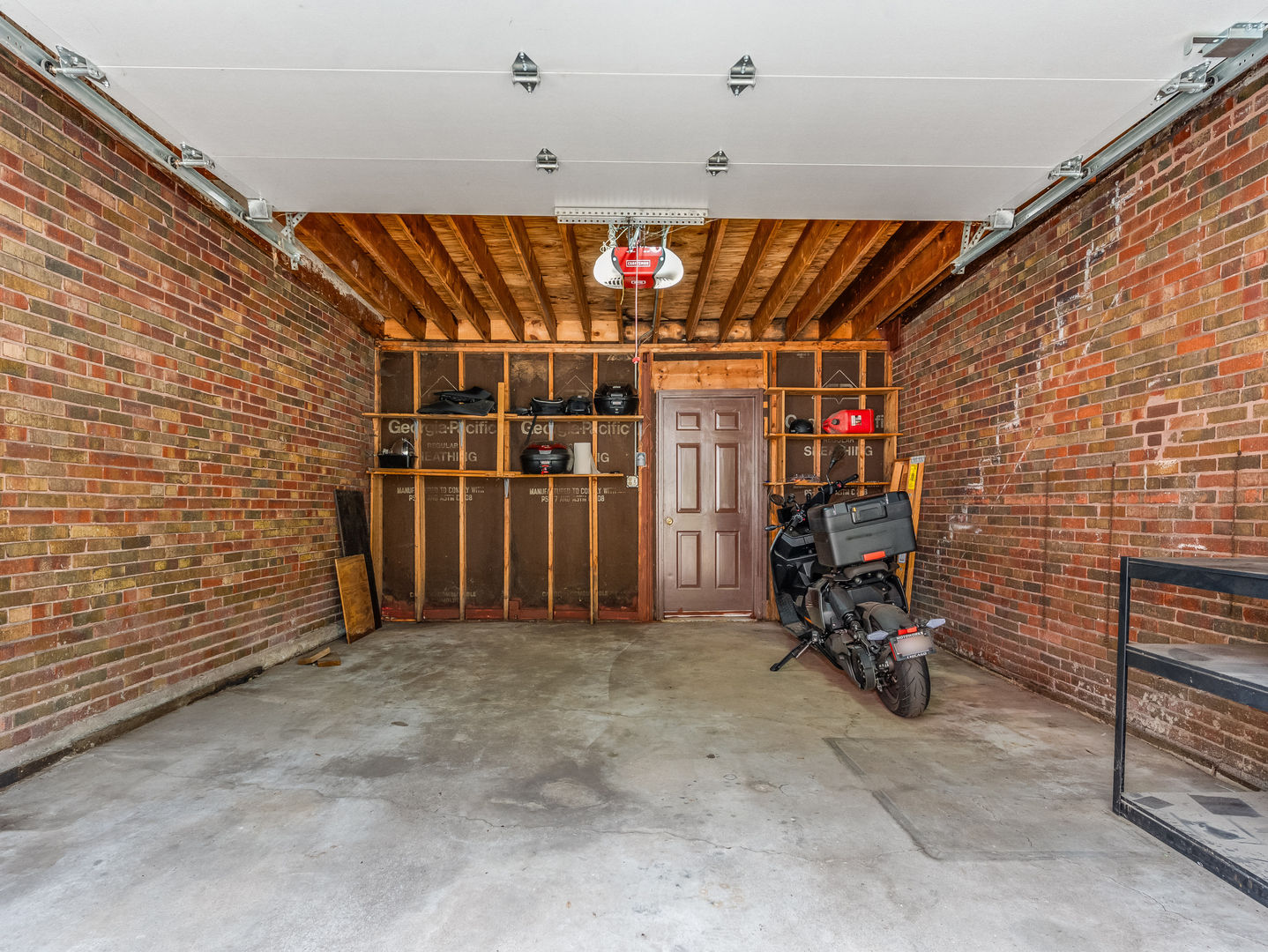 112 Lincoln Avenue #G, Riverside, IL 60546