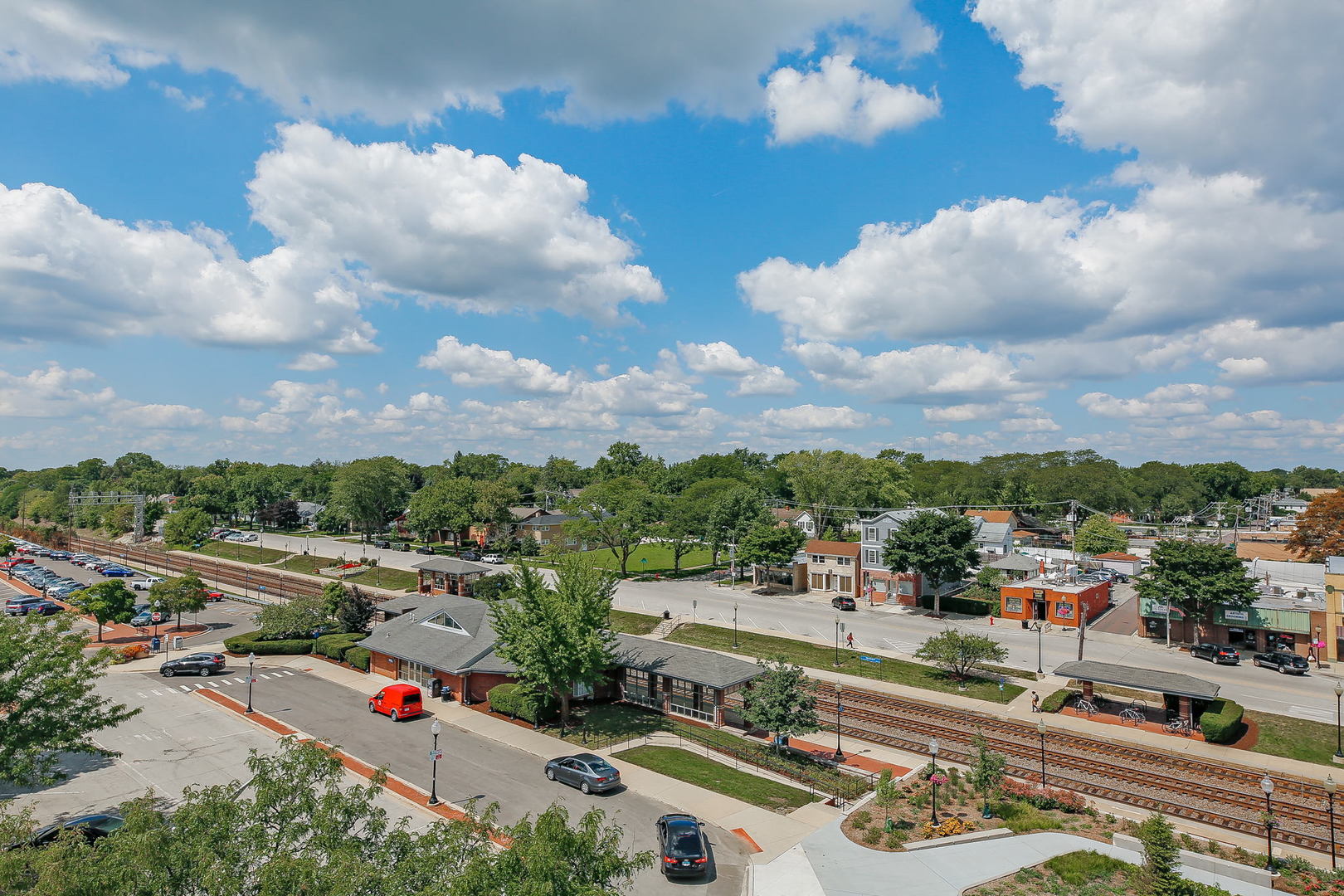 417 N Cass Avenue #3A, Westmont, IL 60559
