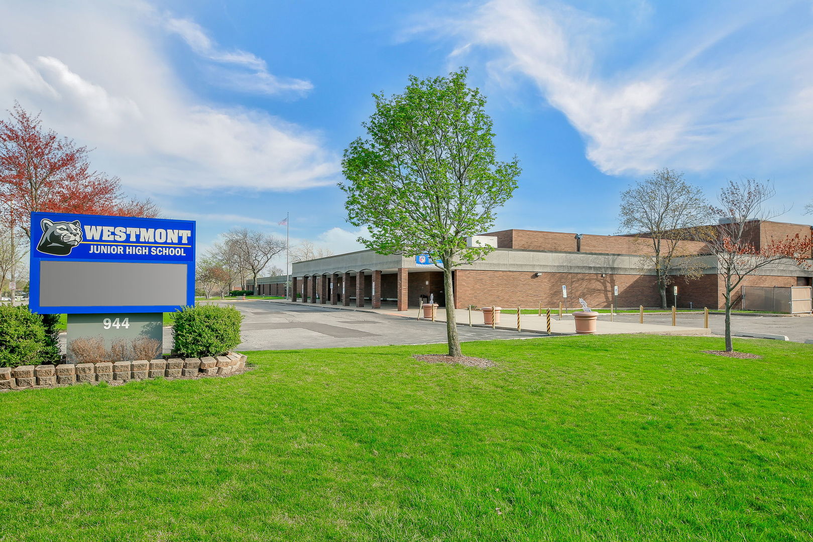 417 N Cass Avenue #3A, Westmont, IL 60559