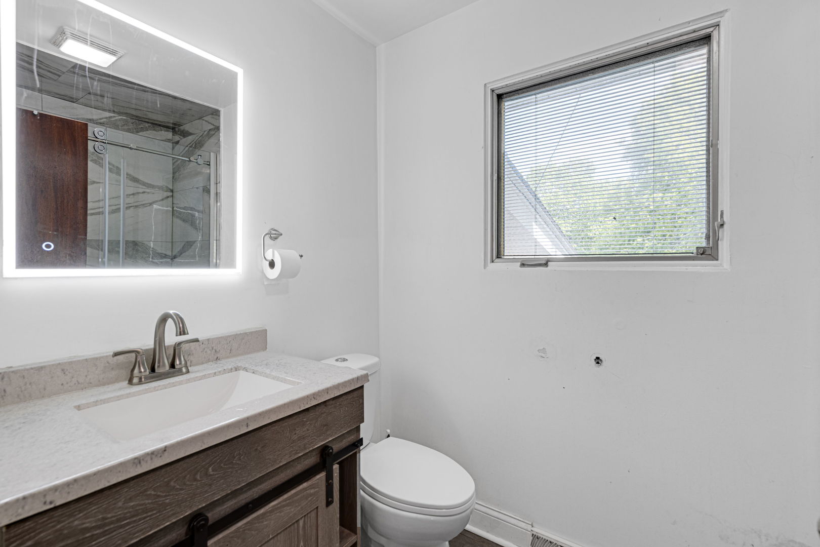 8901 Niles Center Road, Skokie, IL 60076