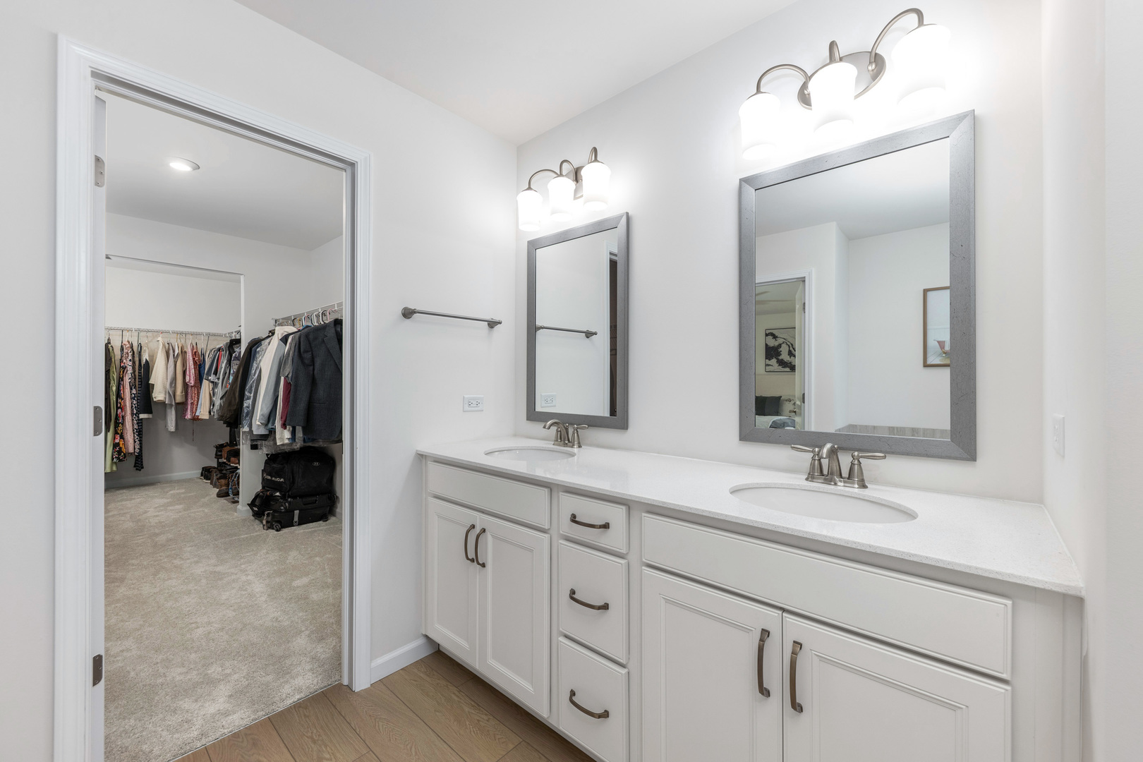 1205 Josiah Road, Naperville, IL 60563