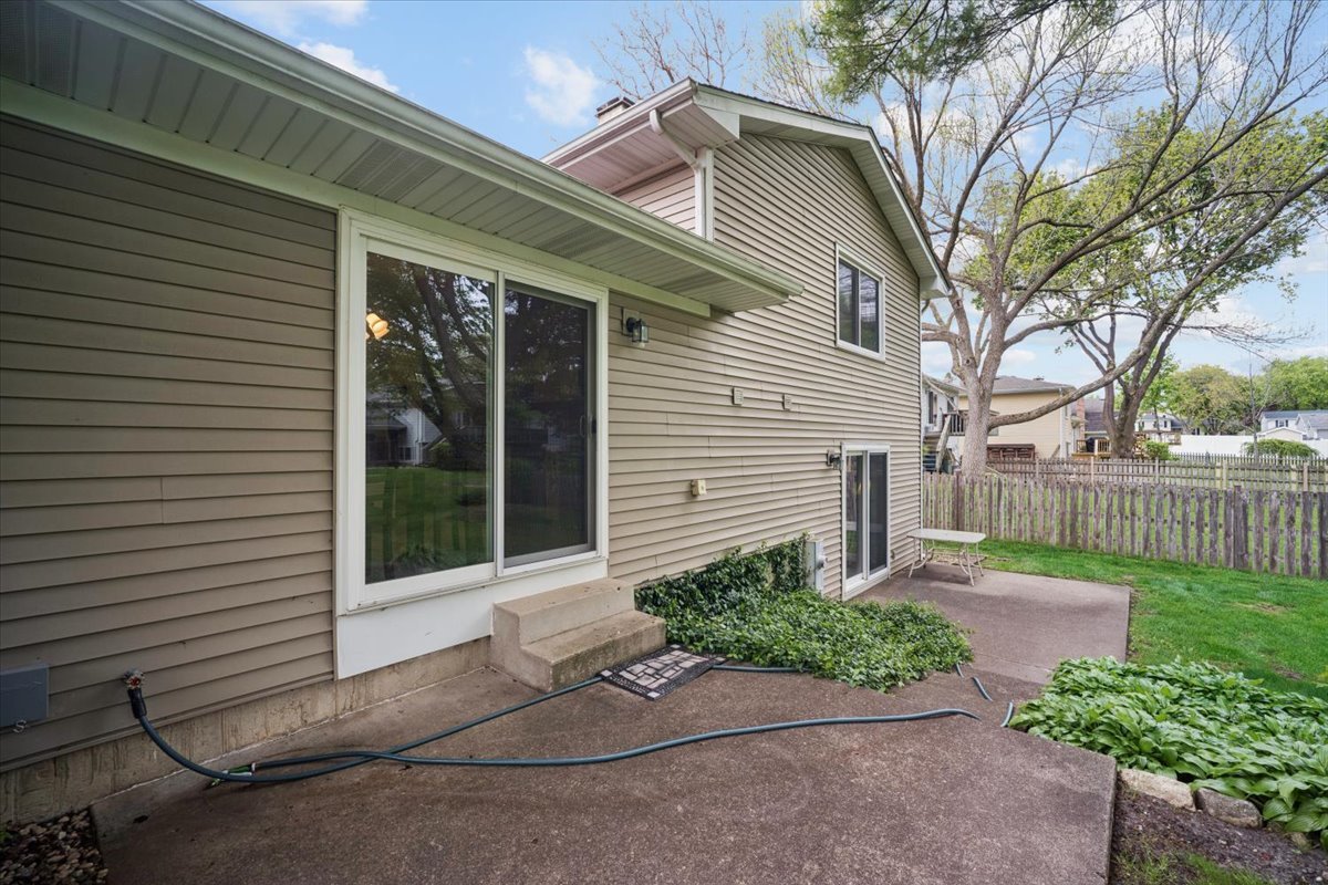 51 Chelsea Lane, Cary, IL 60013