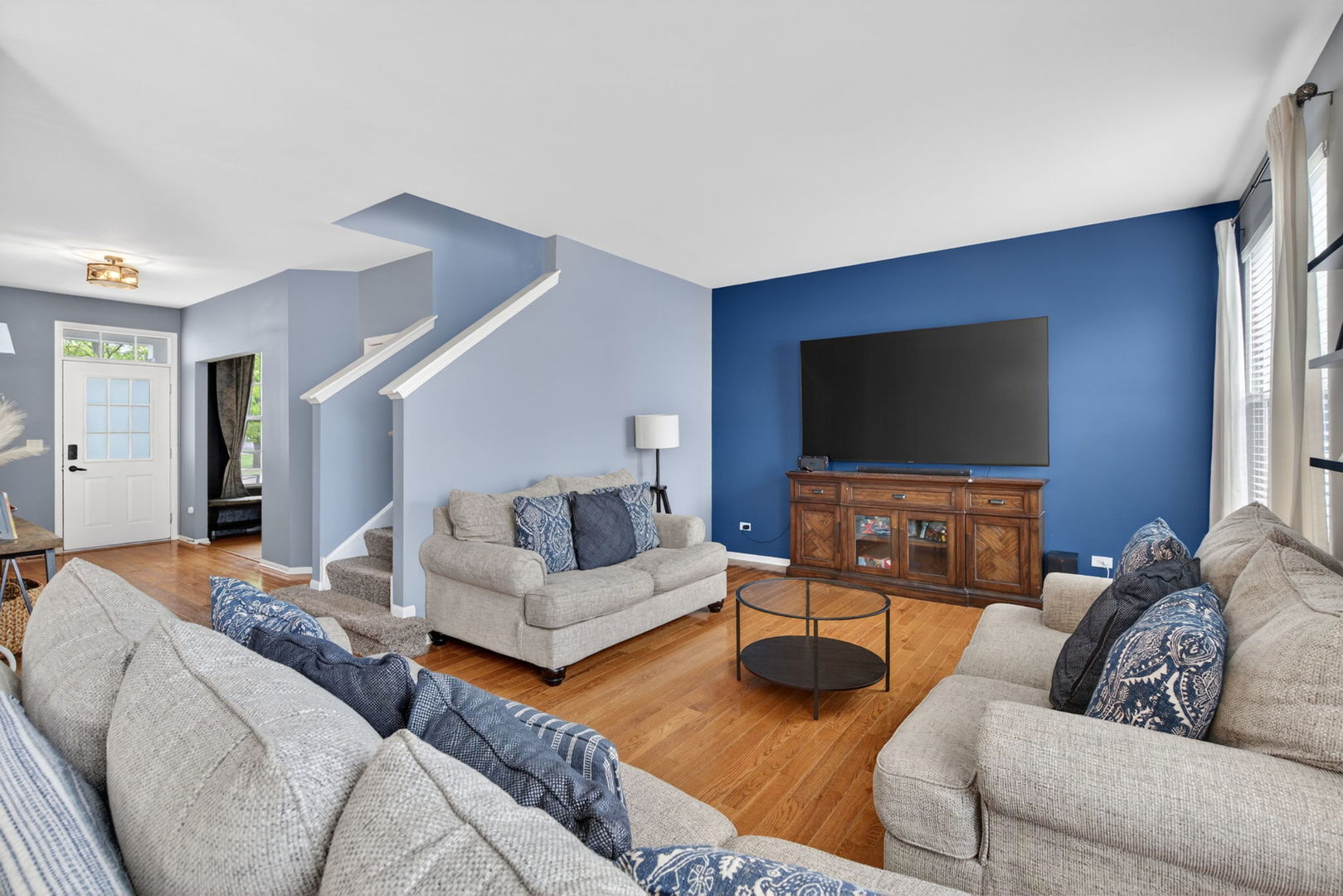 1501 Roth Drive, Joliet, IL 60431
