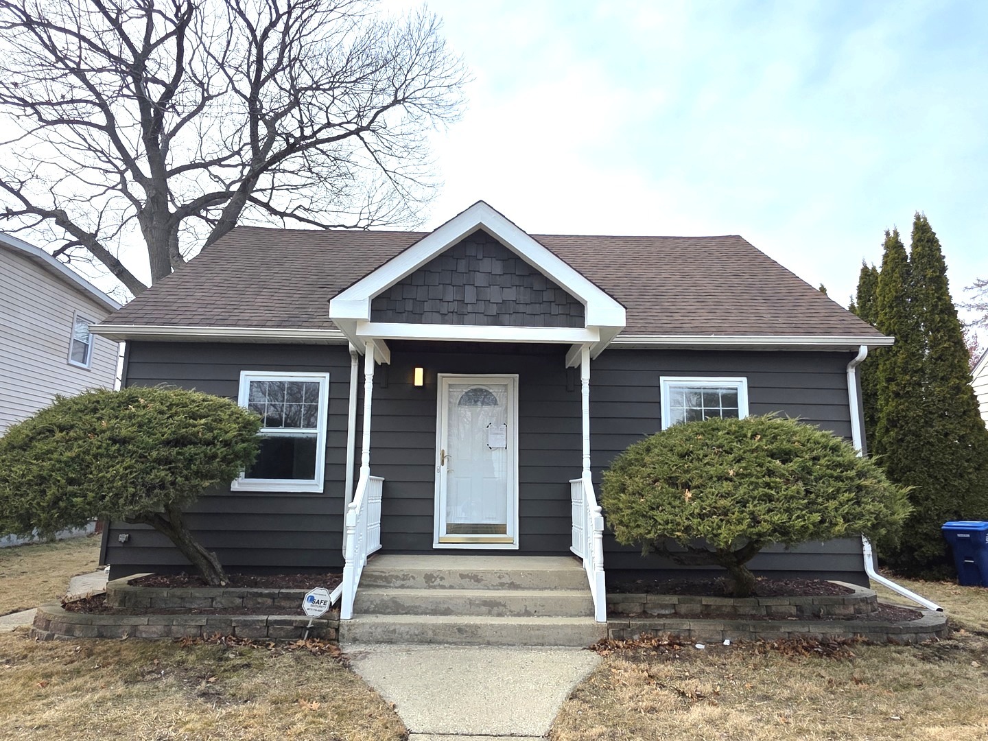 1738 Seymour Avenue, North Chicago, IL 60064