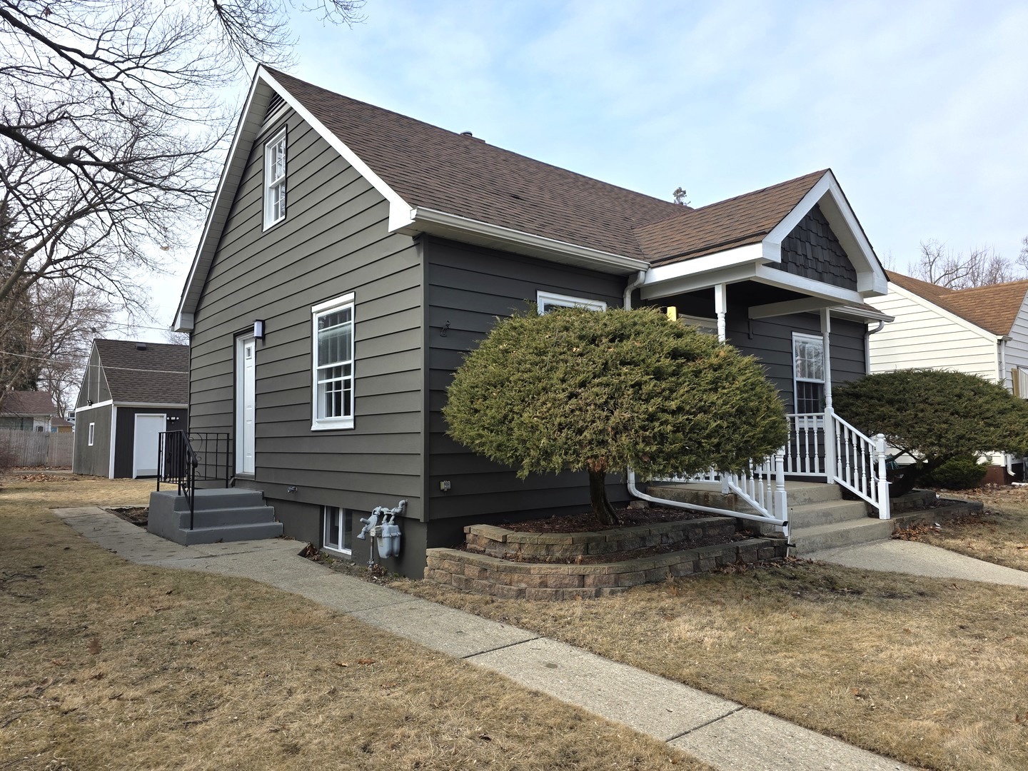 1738 Seymour Avenue, North Chicago, IL 60064