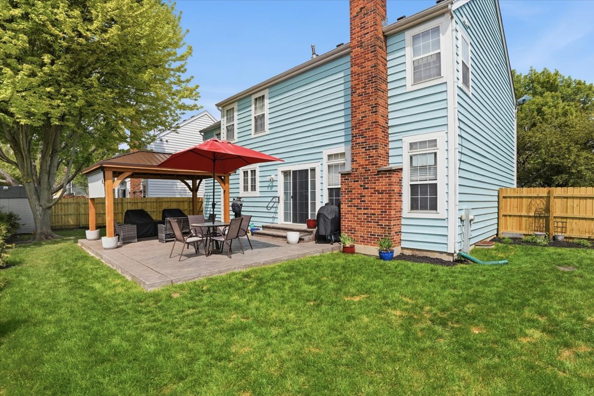1062 Mount Vernon Drive, Grayslake, IL 60030