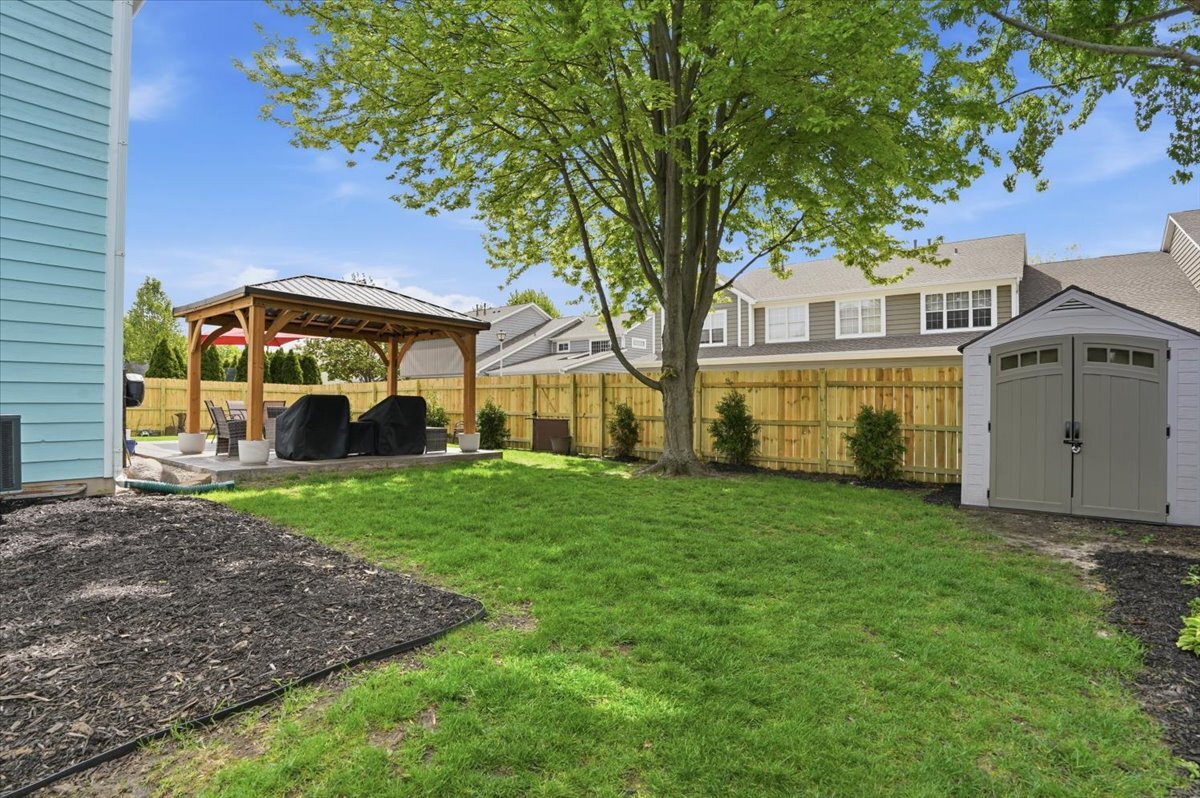 1062 Mount Vernon Drive, Grayslake, IL 60030