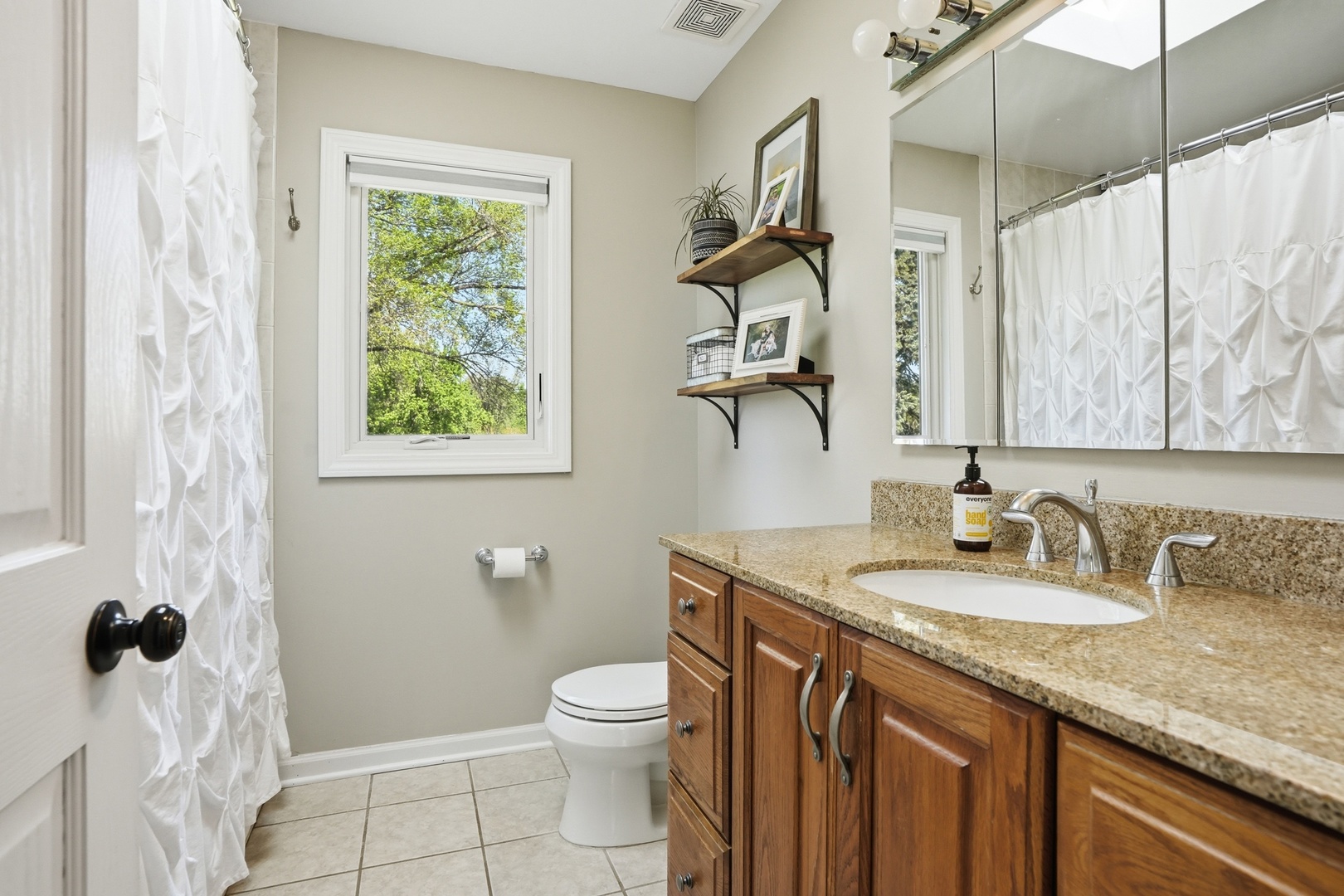 13326 W Creekside Drive, Homer Glen, IL 60491