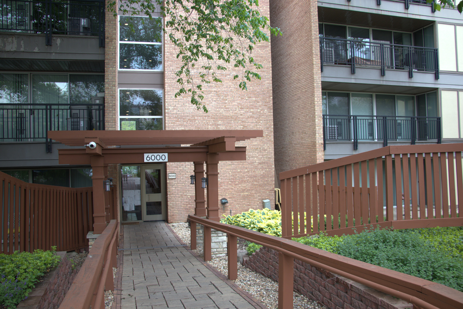 6000 Oakwood Drive #4D, Lisle, IL 60532