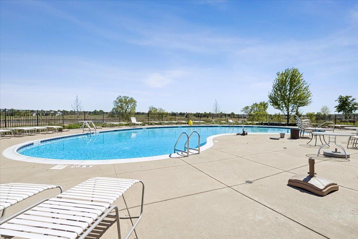 3371 Bagatelle Lane, Mundelein, IL 60060