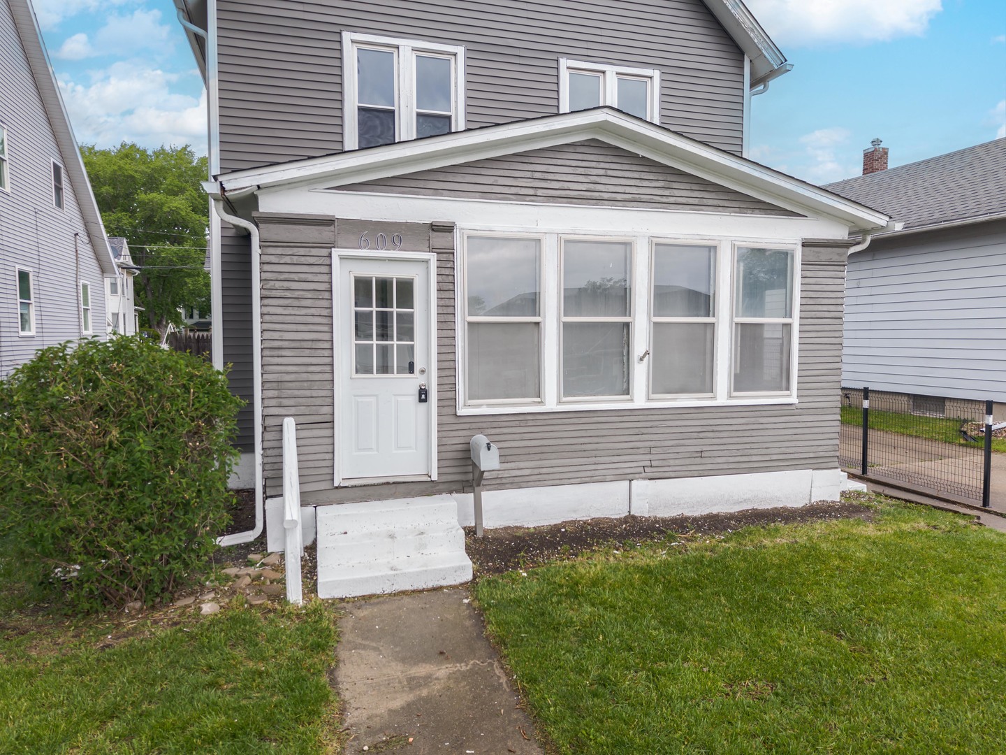 609 E Water Street, Pontiac, IL 61764