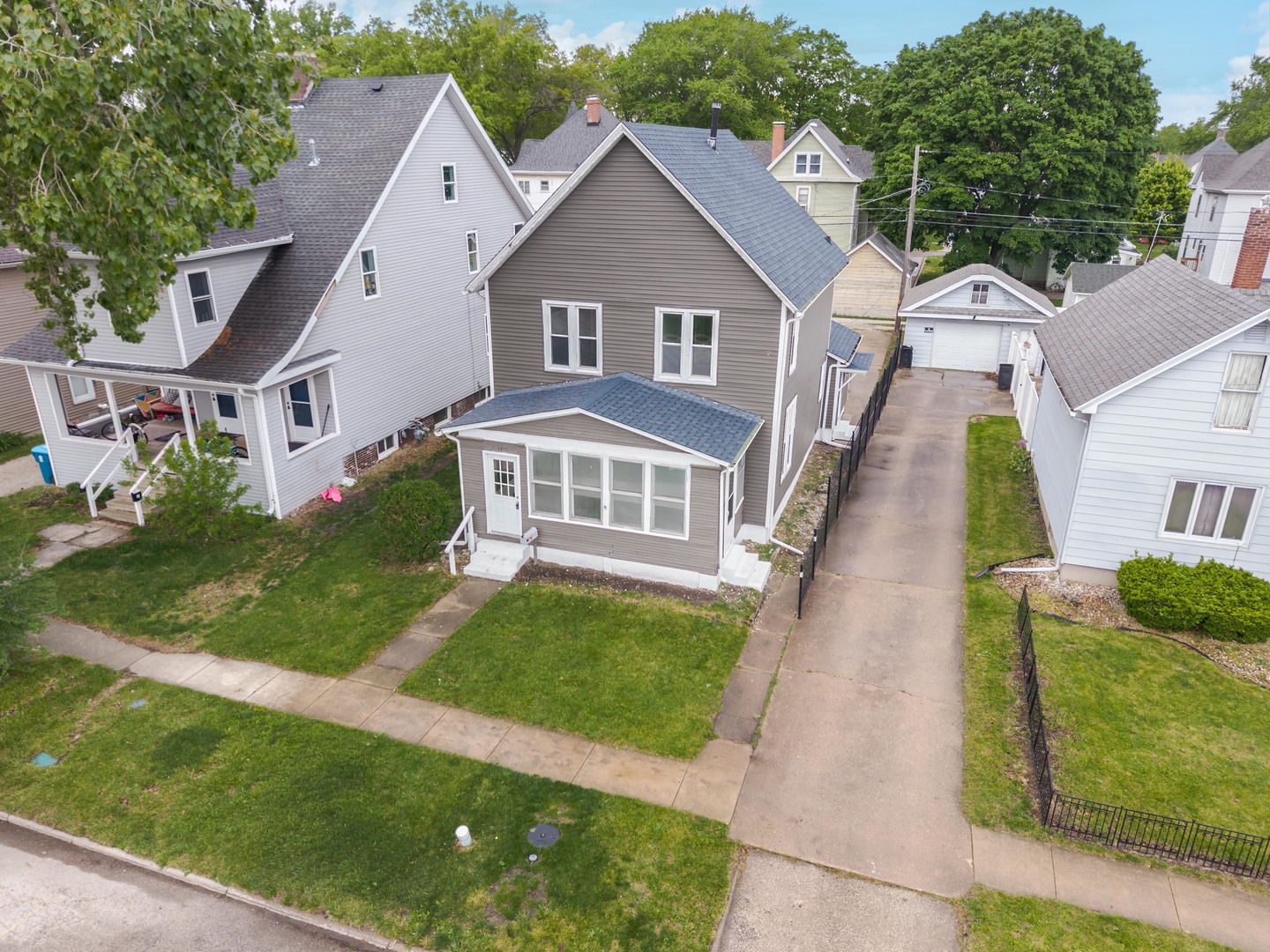 609 E Water Street, Pontiac, IL 61764