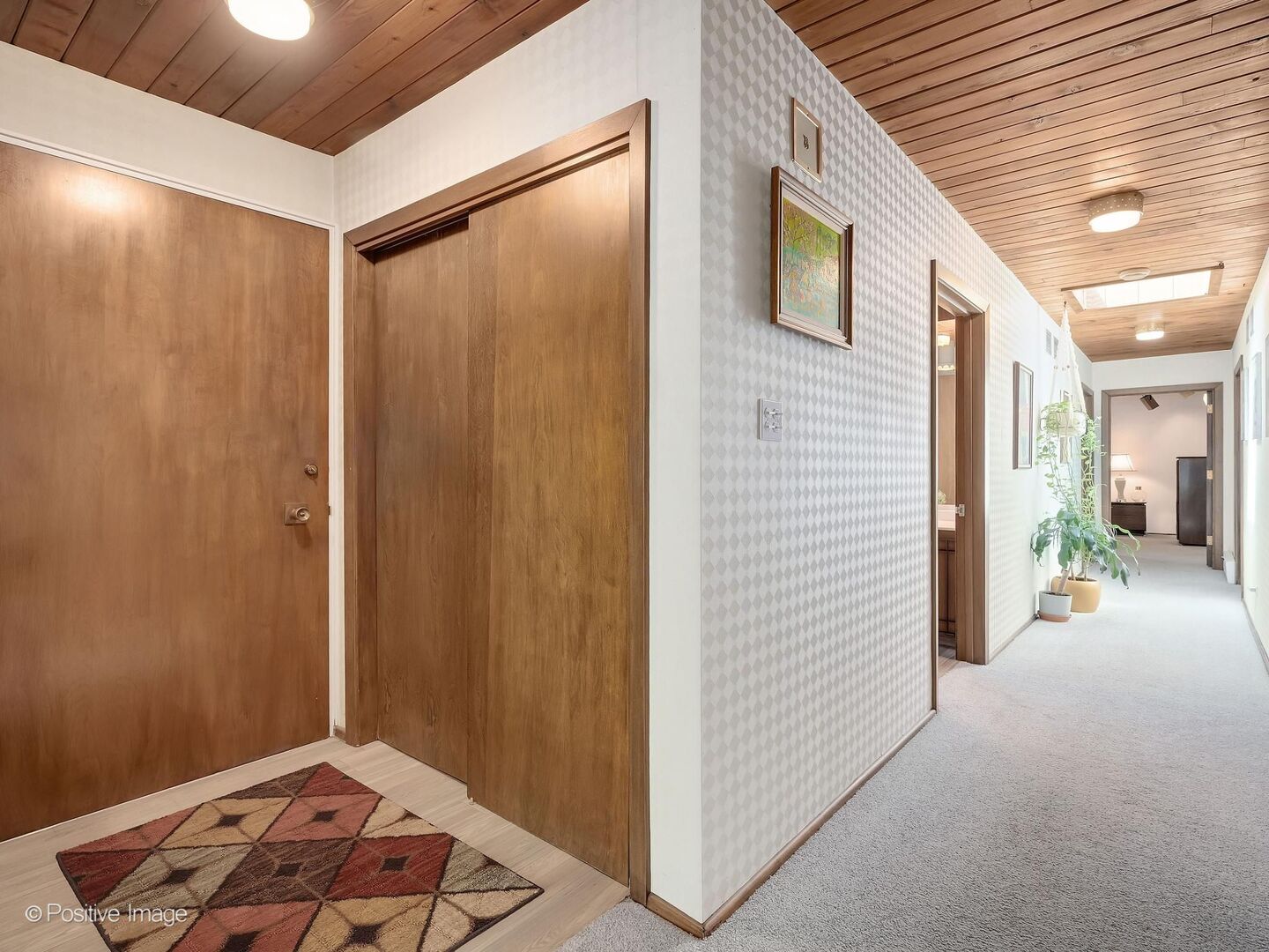24 E Harding Avenue, La Grange Park, IL 60526