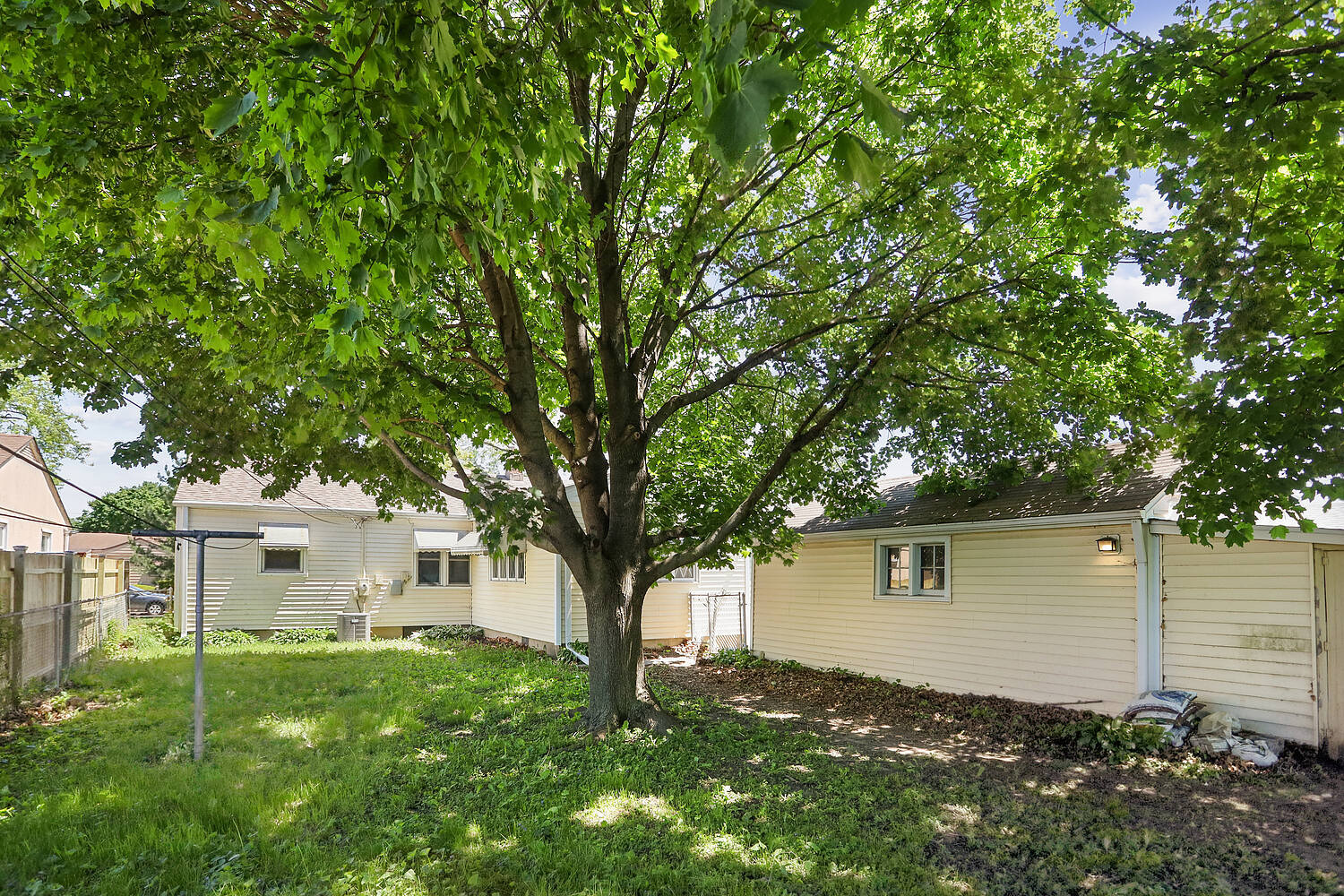 3106 Fairview Avenue, South Chicago Heights, IL 60411