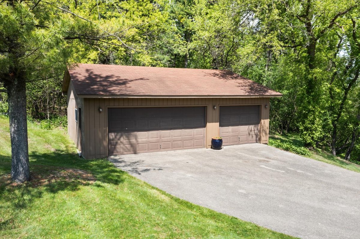 22446 N OLD BARRINGTON Road, North Barrington, IL 60010