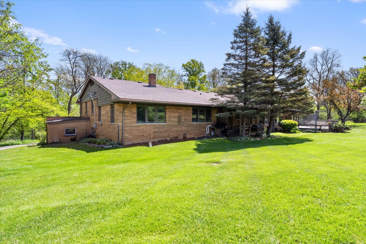 22446 N OLD BARRINGTON Road, North Barrington, IL 60010