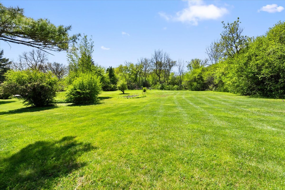 22446 N OLD BARRINGTON Road, North Barrington, IL 60010
