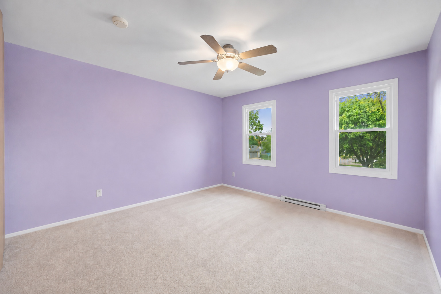 6806 Prairieview Avenue, Woodridge, IL 60517