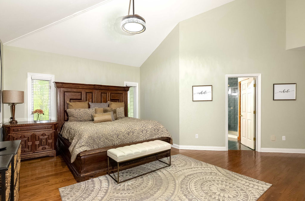 3208 E Buried Oak Drive, Crete, IL 60417