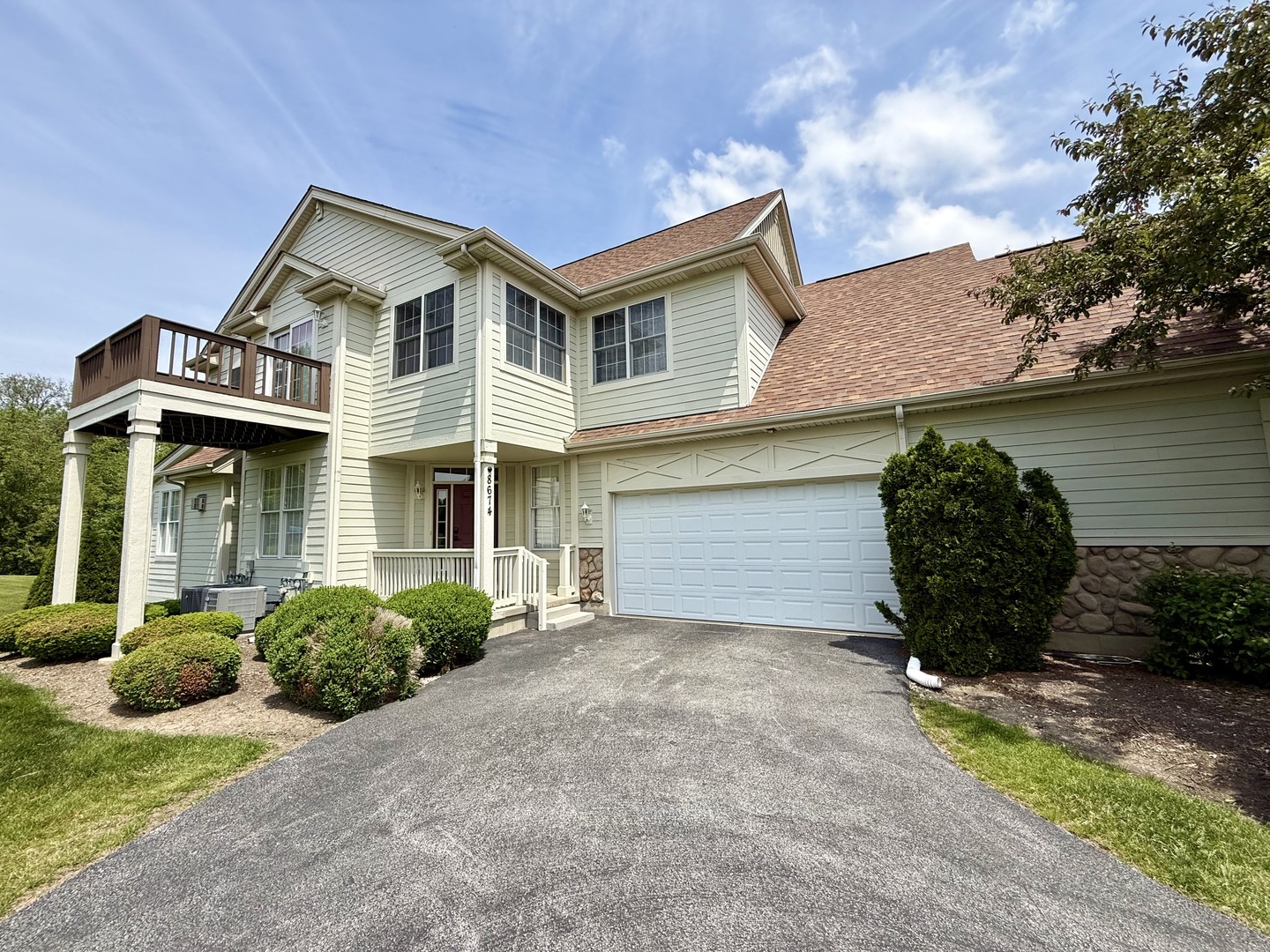 8674 Saddlebred Court, Frankfort, IL 60423